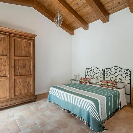 Nyaraló Piano Del Mulino - Mansarda Del Mulino